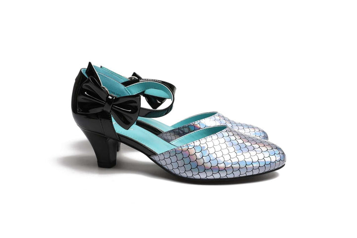 SugarPOP Myth heels with adjustable bow accent, featuring retro Mary Jane style and a chic 5cm kitten heel.