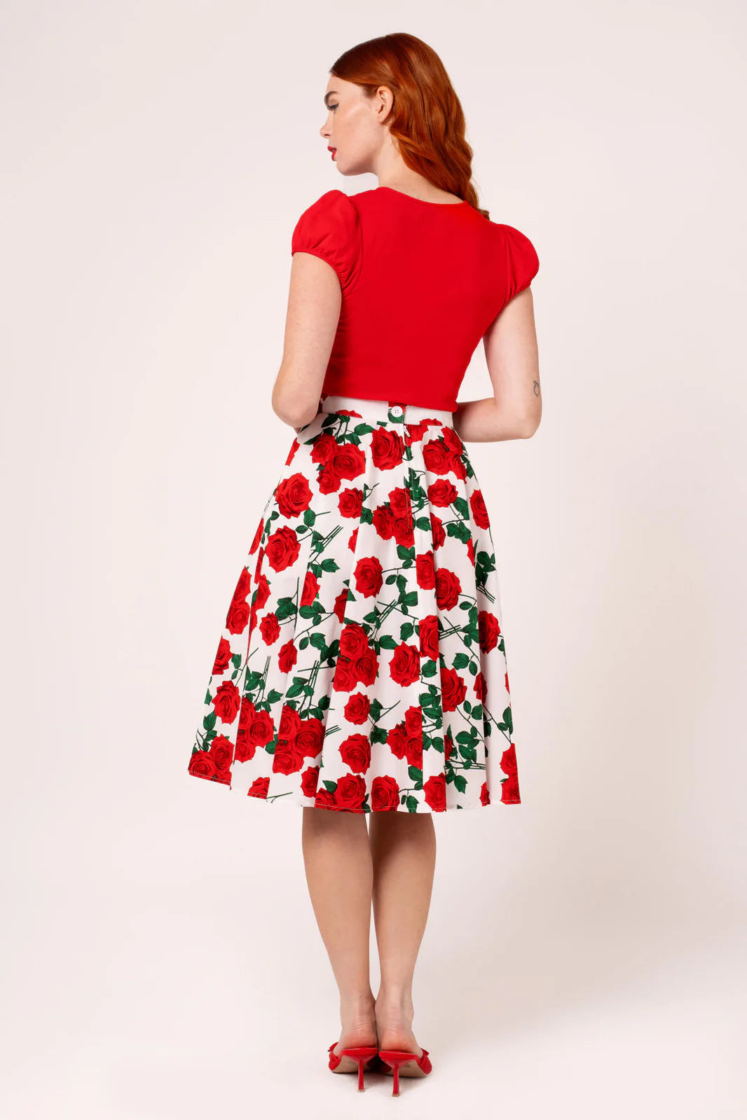 Hell Bunny Dolce Vita Rose Print Circle Skirt – Black Vintage 50s Skirt