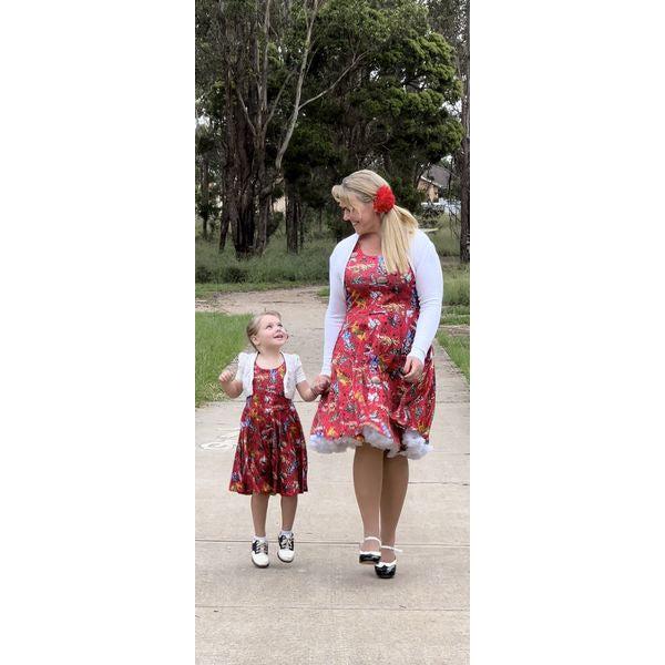 Aussie Fauna Knee Length Skater Dress With Pockets