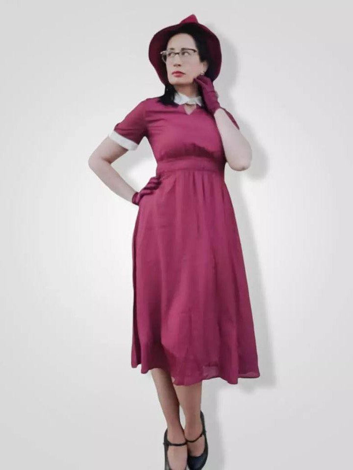 AVA 1940s Vintage KEYHOLE NECKLINE DRESS BURGUNDY