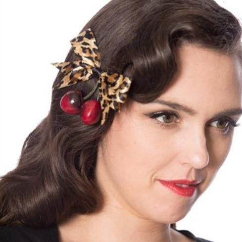 BANNED APPAREL WILD CHERRY HAIRCLIP